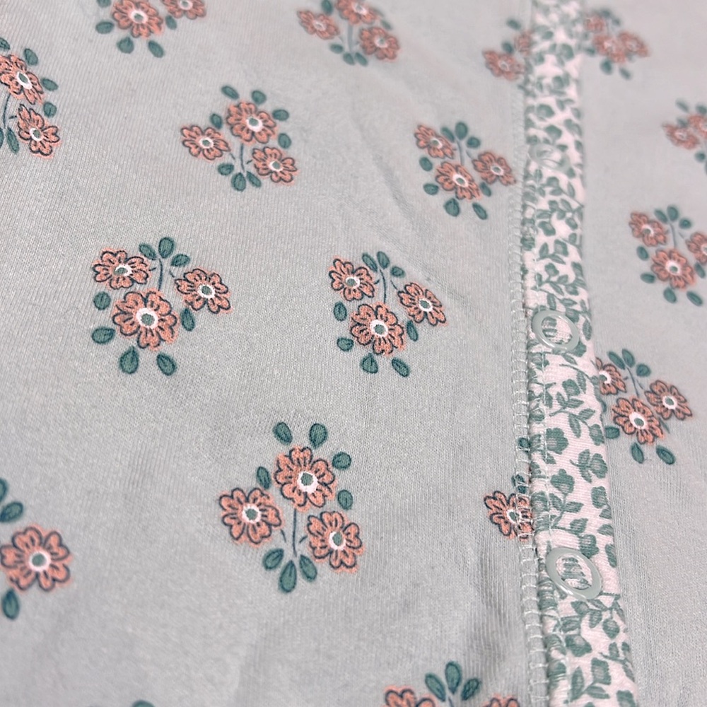 CARTER’S || Infant (3M) Blue Floral Onesie/Footie - Picture 3 of 5